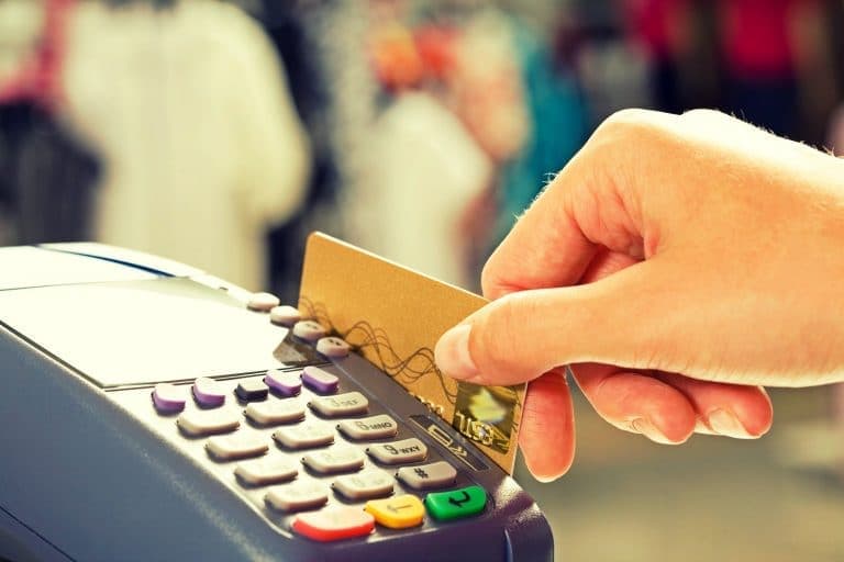 Pentru incasarile prin POS sunt obligat sa dau si bon fiscal?